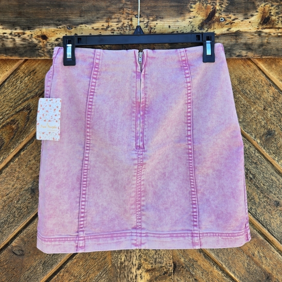 NWT Modern Femme Acid Wash Skirt - Picture 3 of 10